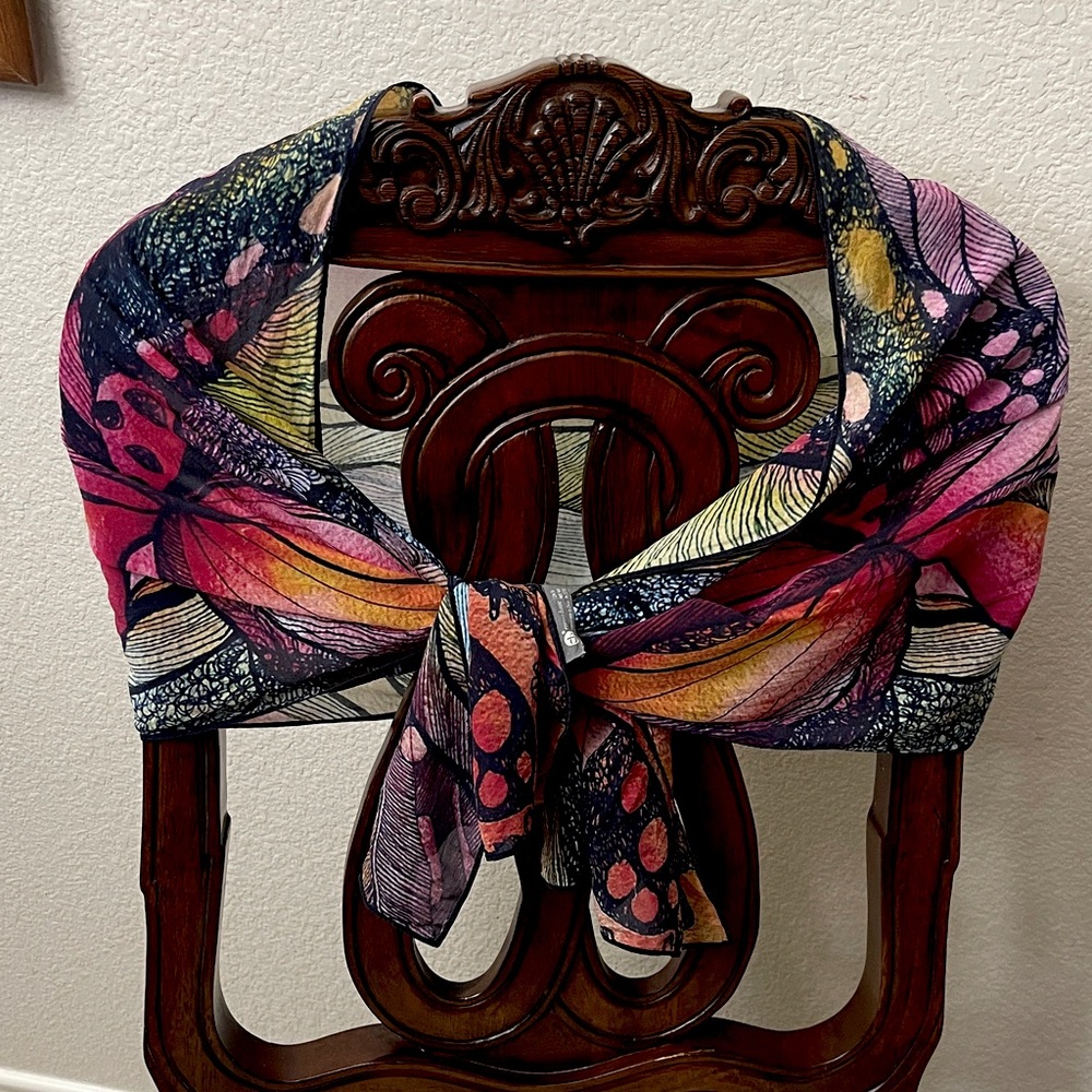 Cocoon house 100% Silk scarf